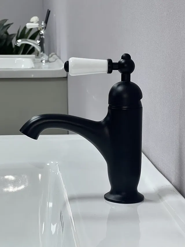 Robinet de lavabo à poignée unique en laiton rétro – vue 5