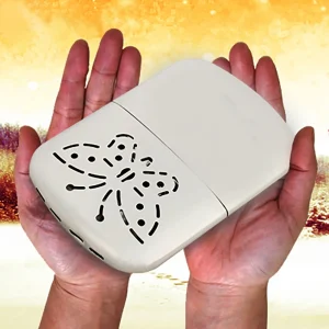 portable ultraléger chauffemains poche inoxydable compact paume longueautonomie faibleconsommation rechargeable froidextrême hauteperformance ivoire mat ski camping chasse nomade motifpapillon