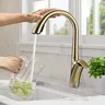 Robinet de cuisine de luxe en laiton doré brossé avec… – vue 3