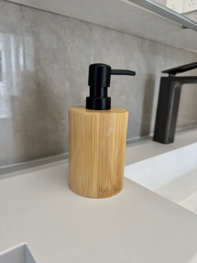Bouteille distributrice de savon et de Lotion en bambou… – vue 2