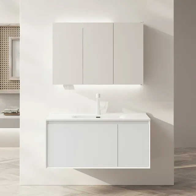Armoires de salle de bains blanches modernes