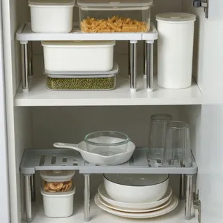 Étagère de comptoir d'armoire de cuisine