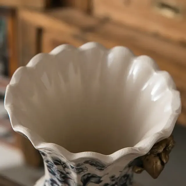 Vase en porcelaine rétro bleu et blanc – vue 6