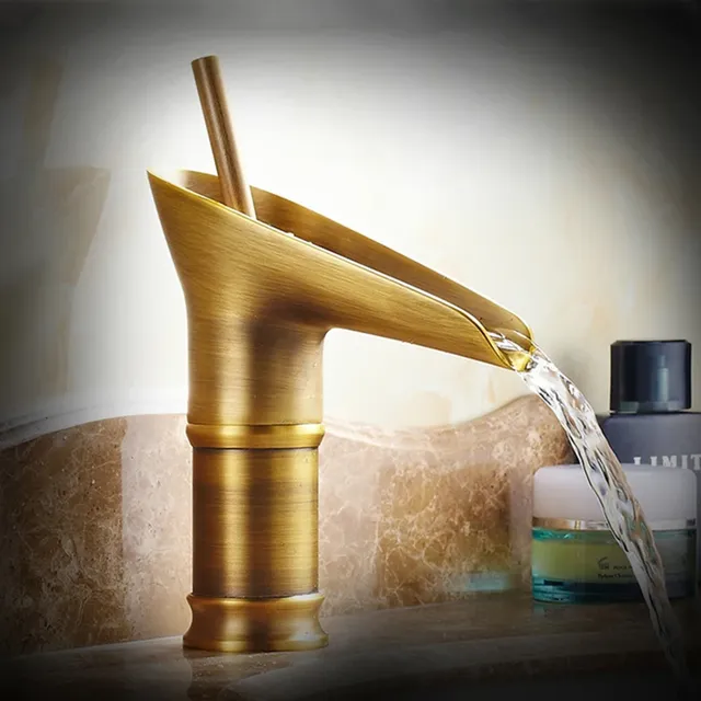 Mitigeur lavabo cascade monocommande noir mat intérieur… – vue 3