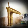 Mitigeur lavabo cascade monocommande noir mat intérieur… – vue 3