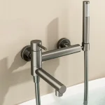 Robinet de baignoire-douche de salle de bains, avec bec de baignoire pivotant et douche à main, mitigeur d&rsquo;eau chaude et froide mural en laiton, robinet de bain