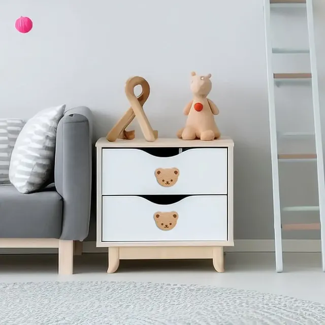 Bouton de tiroir en bois mignon en forme d'ours avec vis – vue 4