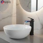 Robinet de salle de bains à LED en laiton, cascade robinet de salle de bains noir mélangeur chaud/froid grue monté sur le pont, robinets d&rsquo;évier, robinet à poignée unique