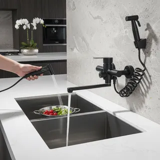 Robinet de cuisine mural noir mat