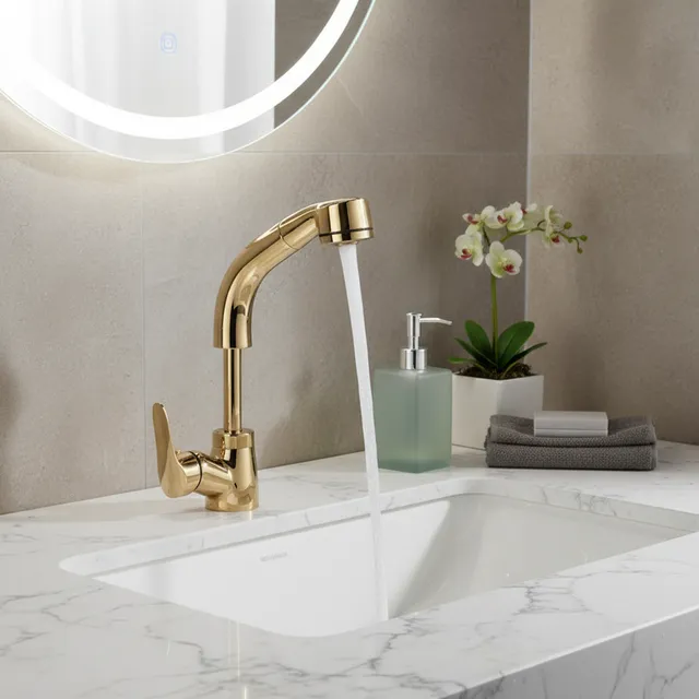 Robinet de lavabo de salle de bains doré