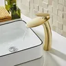 Robinet de lavabo en platine – vue 1