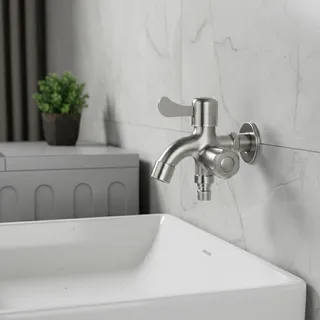 Robinet de toilette mural rotatif multifonctionnel en acier inoxydable