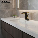 Robinet de salle de bains cascade carré moderne, mitigeur en laiton monté sur le pont à trou unique, robinet d&rsquo;évier de grue de lavabo d&rsquo;eau chaude/froide pour vanité