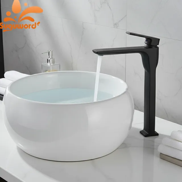 Mitigeur lavabo laiton noir mat contemporain bec cascade…