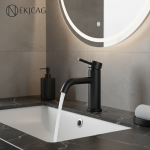 Robinet de lavabo de salle de bains noir mat, robinets d&rsquo;évier à levier unique, mitigeur d&rsquo;eau chaude et froide, grue monotrou montée sur le pont