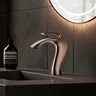 Robinet de lavabo de salle de bains en…