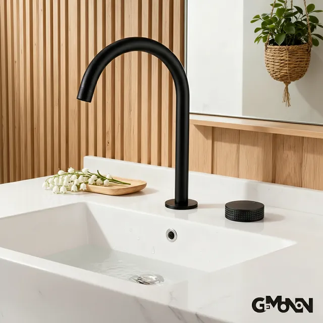 Robinet de lavabo noir mat à 2 trous