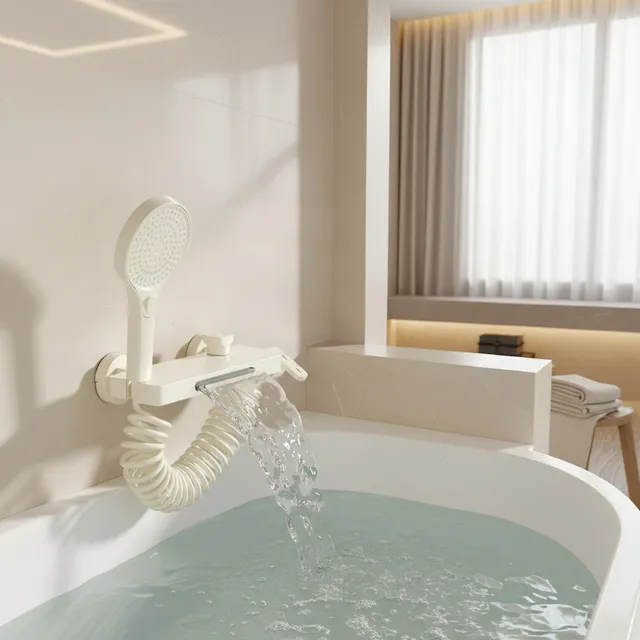 Robinet de baignoire mural en laiton massif de Style…