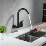 Robinet d&rsquo;évier mural à double trou, évier domestique, sortie murale, robinet universel d&rsquo;eau chaude et froide