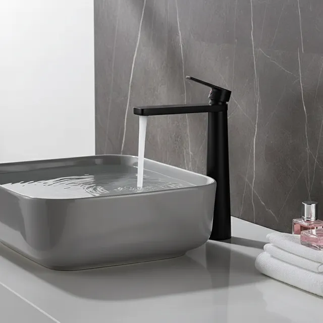 Mitigeur lavabo noir mat contemporain mono levier bec…