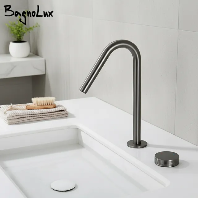 Robinet de lavabo en métal