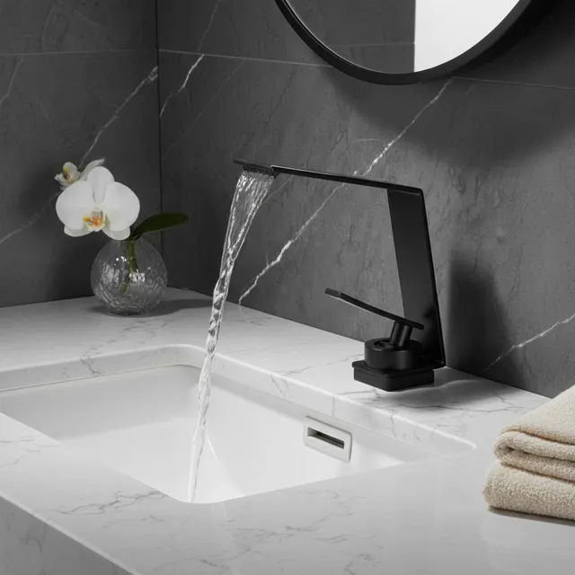 Robinet lavabo monocommande cascade noir mat acier…