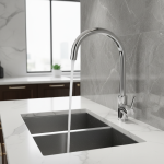 Robinet de cuisine chromé, lavabo de cuisine domestique, mitigeur d&rsquo;évier, robinet d&rsquo;eau chaude et froide, robinet à poignée unique, monté sur le pont poli