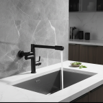 Robinets de cuisine en laiton noir/chromé, salle de bains murale froide simple, rotatif à 360 degrés, robinet de lavabo pliable, grue, robinets d&rsquo;évier universels
