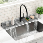 Évier de cuisine anti-éclaboussures avec 7 °   Conception de pente, drain rapide, fixation encliquetable, receveur anti-éclaboussures pour comptoirs de cuisine et de salle de bain