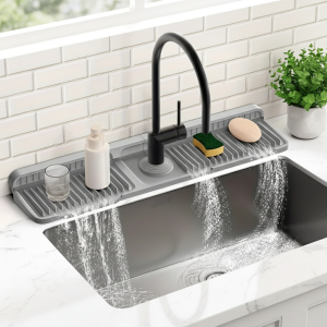 Évier de cuisine anti-éclaboussures avec 7 °   Conception de pente, drain rapide, fixation encliquetable, receveur anti-éclaboussures pour comptoirs de cuisine et de salle de bain